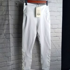 Fabletics powerhold leggings, nwt